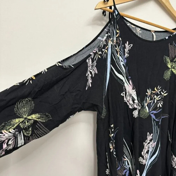 Free People Clear Skies Printed Cold Shoulder Tunic Floral Black Women's Medium - Picture 7 of 14